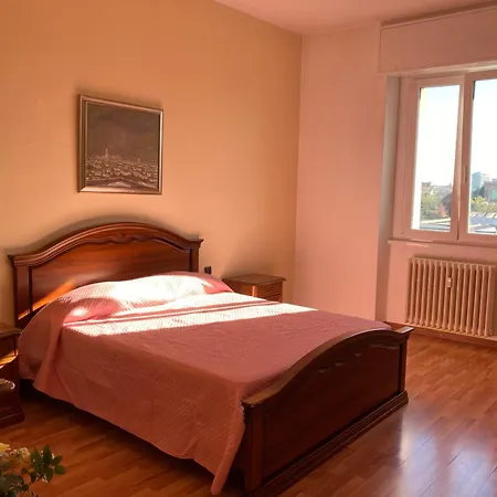 Casa Grande Milanomalpensa-Fiera Appartement Busto Arsizio Buitenkant foto