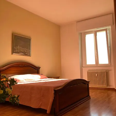 Casa Grande Milanomalpensa-Fiera Appartement Busto Arsizio Buitenkant foto